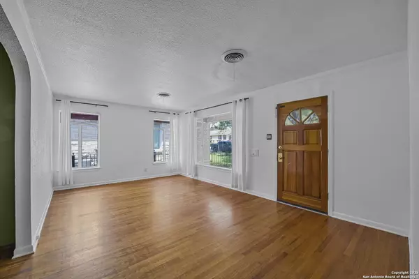 San Antonio, TX 78210,542 Channing