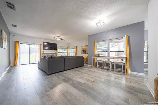 San Antonio, TX 78254,9138 Autumn Meadows