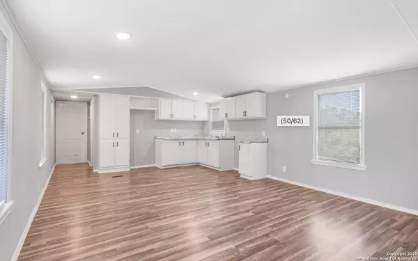 Spring Branch, TX 78070,385 Will Rogers