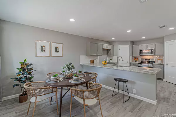 4935 Bartmer, San Antonio, TX 78228