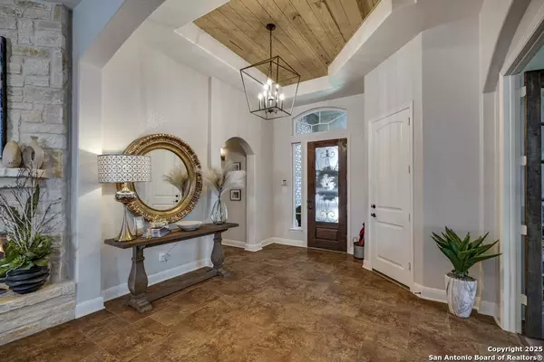 Helotes, TX 78023,13326 Windmill Trace