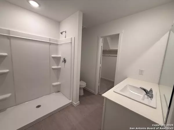 New Braunfels, TX 78130,1610 Tiptop