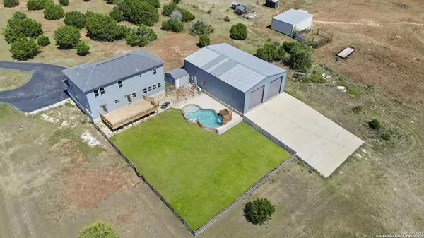 154 Maverick, New Braunfels, TX 78132