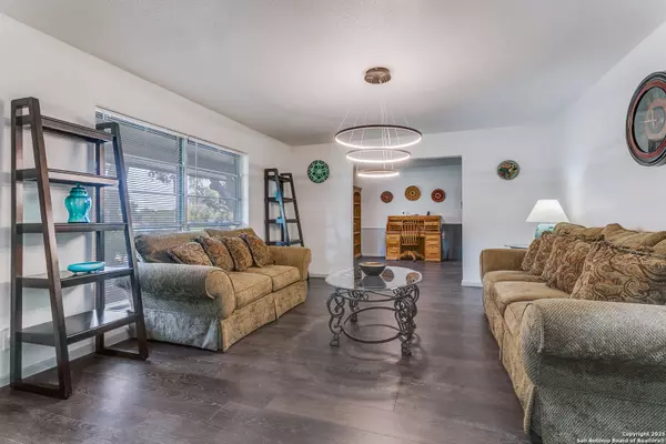 Windcrest, TX 78239,513 Winfield