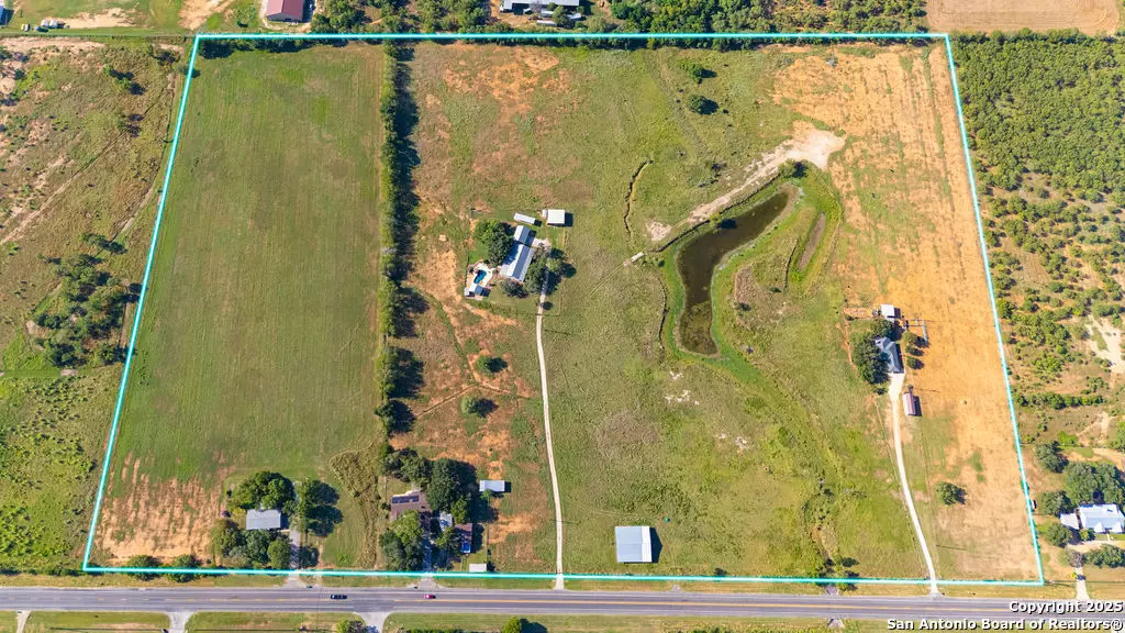 16020 Fm 463, Lytle, TX 78052