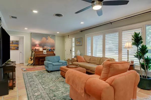 San Antonio, TX 78209,315 Tophill