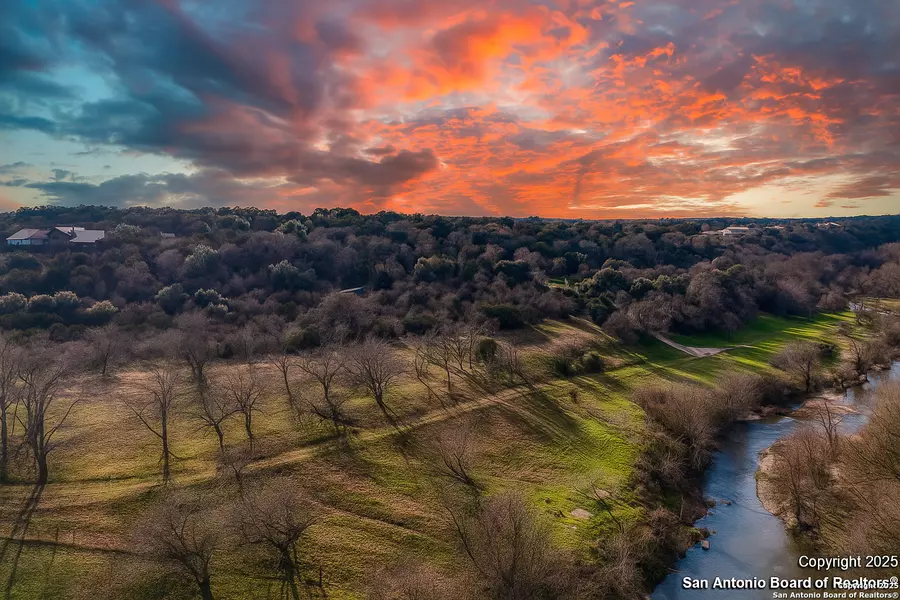 124 Hoskins Trail, Boerne, TX 78006