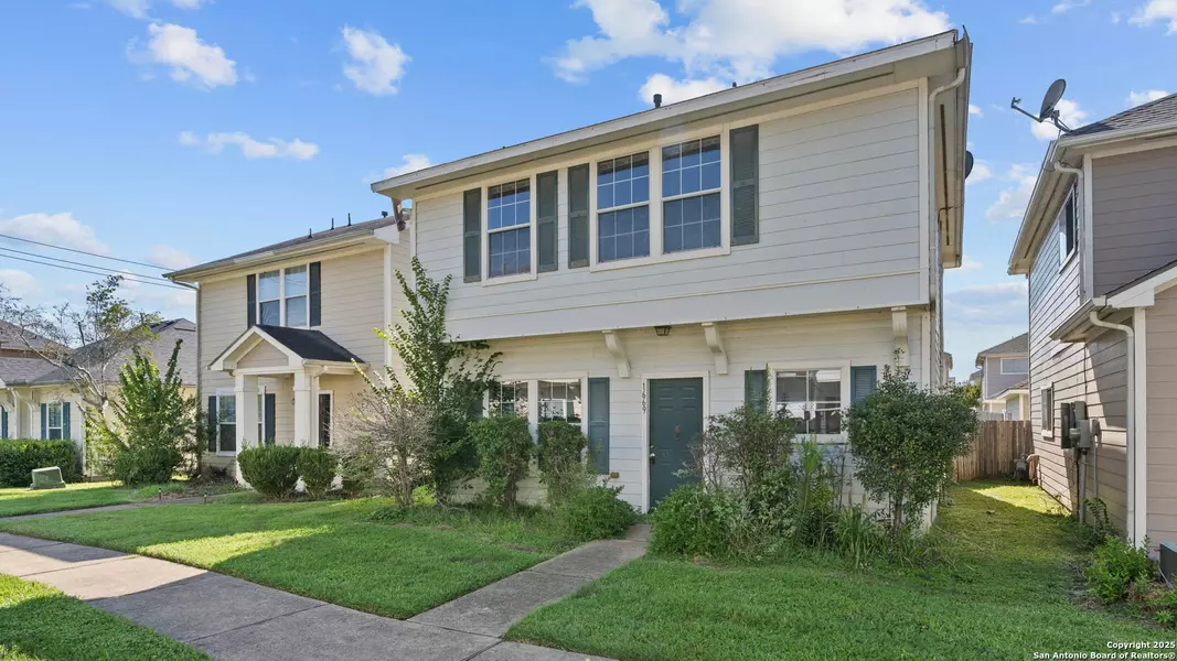 1669 Nichole Woods Dr, Houston, TX 77047