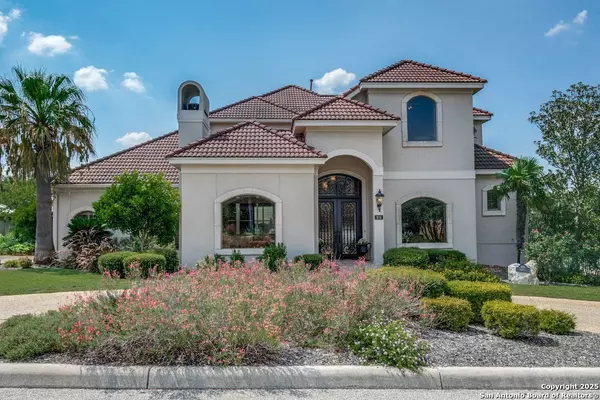 San Antonio, TX 78258,915 Campanile