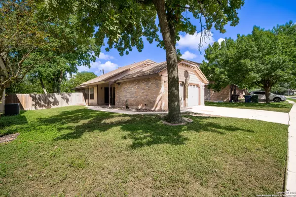 San Antonio, TX 78233,5619 Sunup Dr