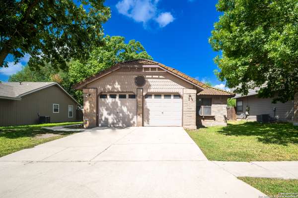 5619 Sunup Dr, San Antonio, TX 78233