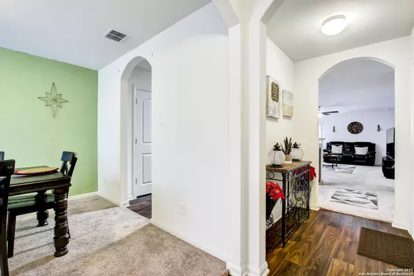 San Antonio, TX 78222,6135 southern