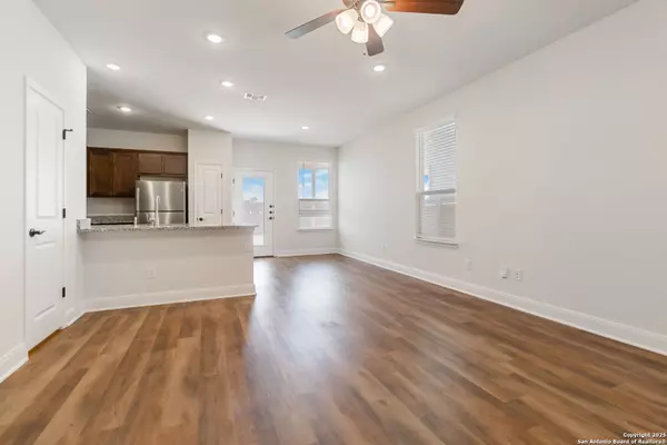 San Antonio, TX 78253,13822 Enzo Gate UNIT 101