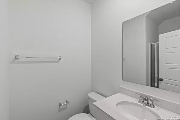 San Antonio, TX 78245,5267 Seagrass