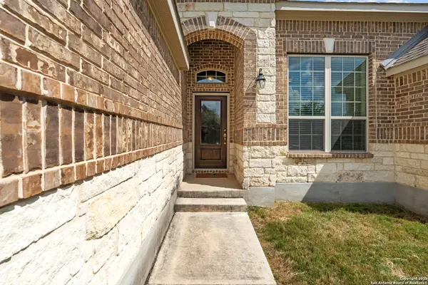 San Antonio, TX 78245,944 Raceland Rd