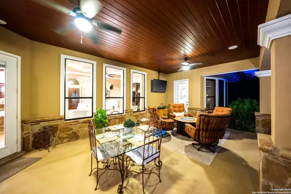 Adkins, TX 78101,716 Fuller Ln