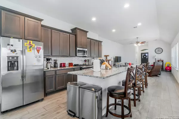 San Antonio, TX 78245-1879,2721 Barkey Springs