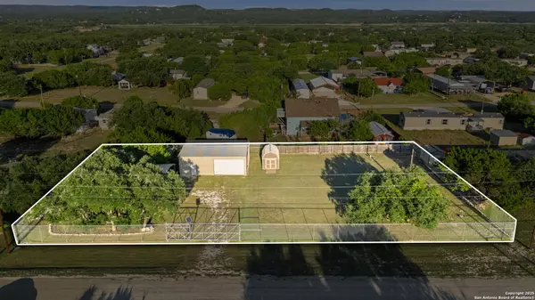 193 Private Road 1508,  Bandera,  TX 78003