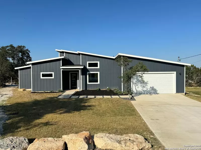 1652 Rimrock, Spring Branch, TX 78070