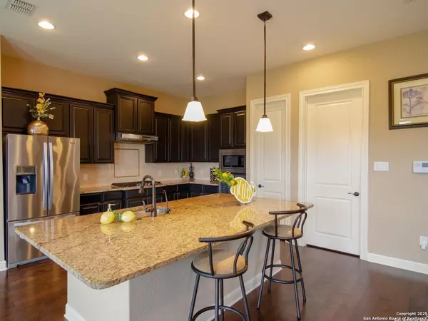 Castroville, TX 78009,280 Sittre Dr