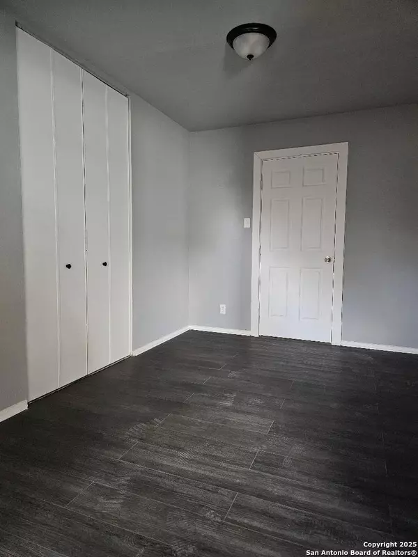 San Antonio, TX 78223,3614 Manchester Dr