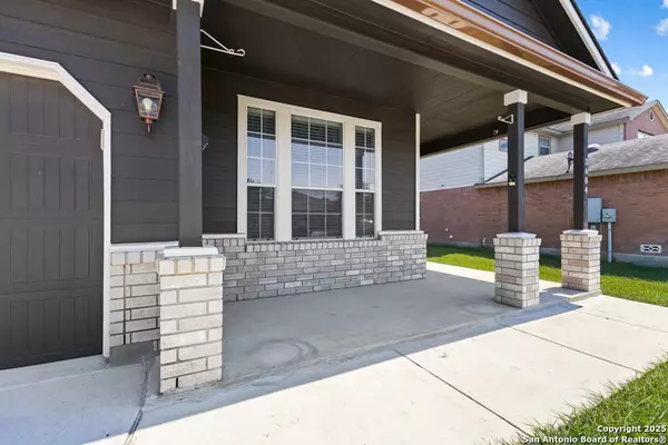 Selma, TX 78154,3604 Sharp Hill