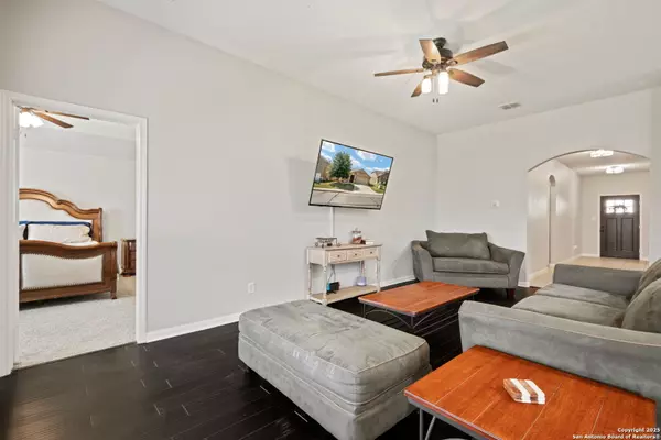 San Antonio, TX 78254,7839 Creekshore Cove