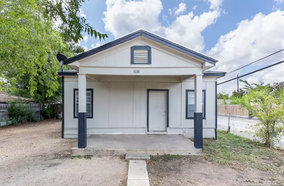 1638 mayfield, San Antonio, TX 78211
