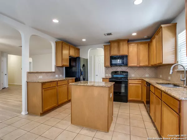 San Antonio, TX 78222,5946 Hematite Rim