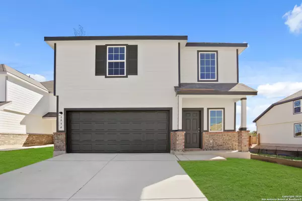 8854 Black Oak Drive, Elmendorf, TX 78112