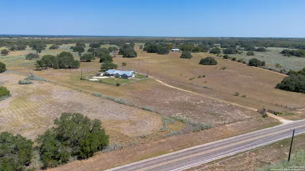 Nixon, TX 78140,3752 FM 77