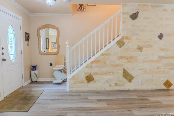 San Antonio, TX 78249,10935 Hamlen Park