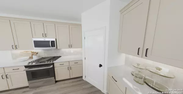 San Antonio, TX 78252,7032 Sycamore Hollow