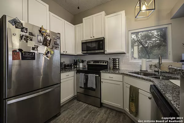 San Antonio, TX 78247-2032,16807 CEDAR TREE WAY