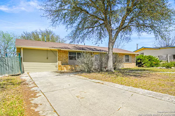 San Antonio, TX 78227,111 Lake Valley