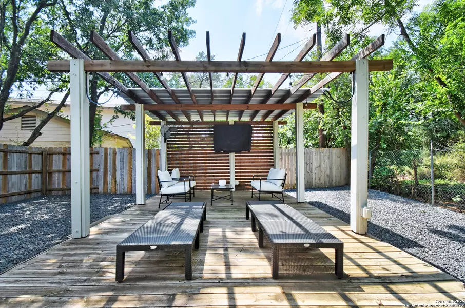 14607 Green Oaks Woods, San Antonio, TX 78249