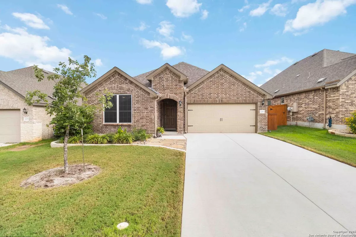 New Braunfels, TX 78130,2283 Gran Cielo Trail
