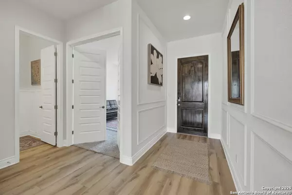New Braunfels, TX 78132,395 Sugarcane