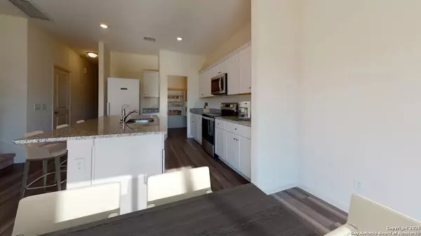 San Antonio, TX 78253,7431 Creek Loop