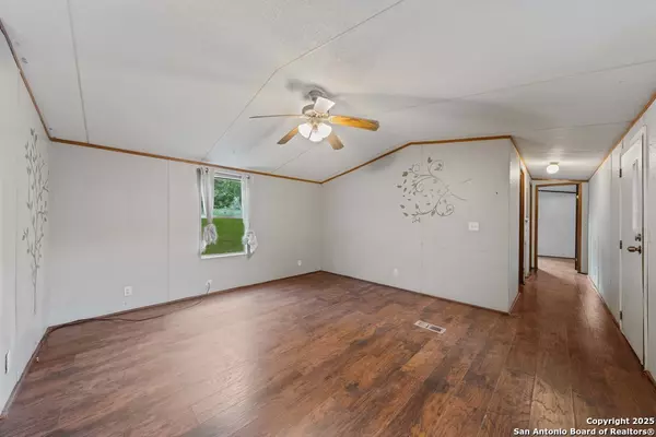 Helotes, TX 78023,499 Pr 180