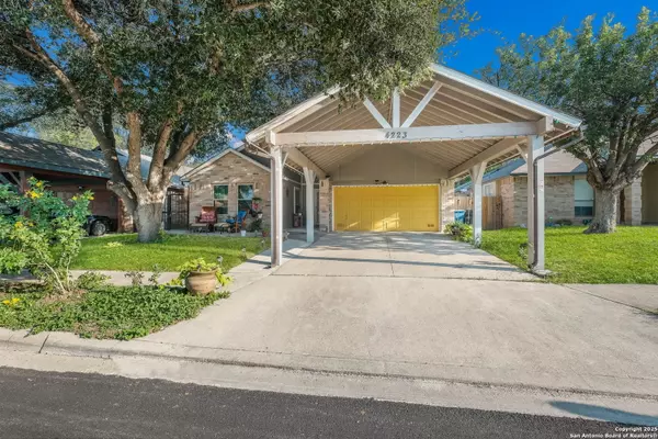 4223 Katrina Ln, San Antonio, TX 78222
