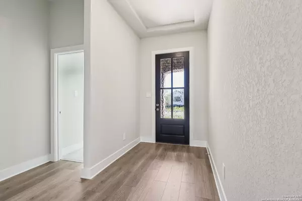 Schertz, TX 78154,9317 Quail Crest Drive