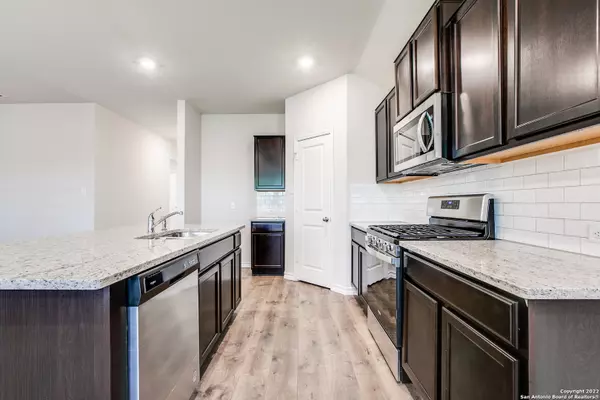 San Antonio, TX 78266,5531 Stormie Keep