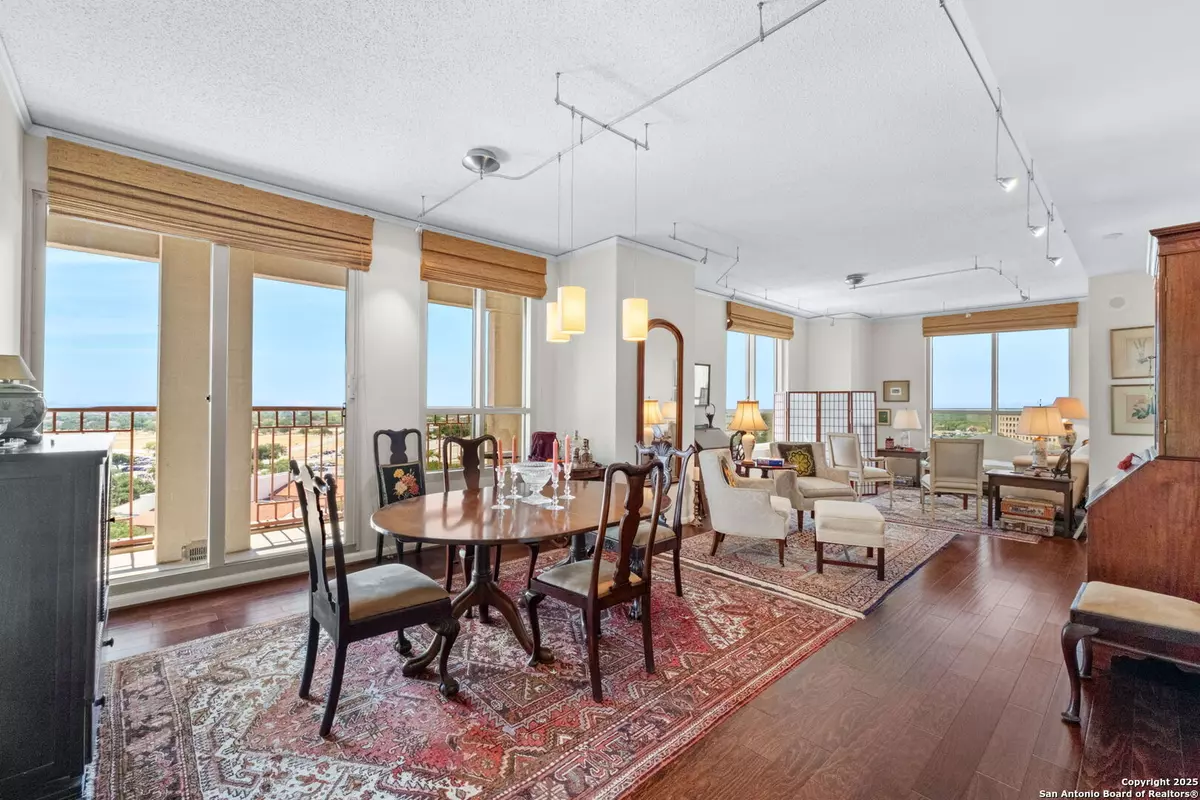 San Antonio, TX 78209,1 TOWERS PARK LN UNIT 1211