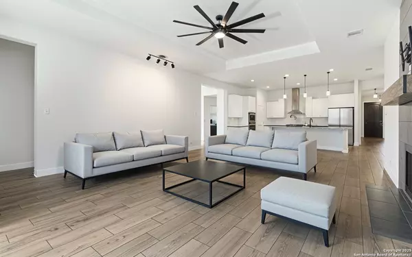 Boerne, TX 78015,8714 Whisper Gate