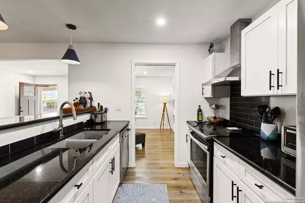 San Antonio, TX 78230,8002 Briargate