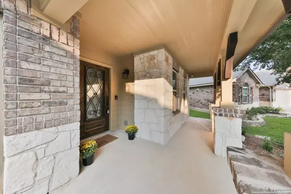 Helotes, TX 78023,10607 Carmona