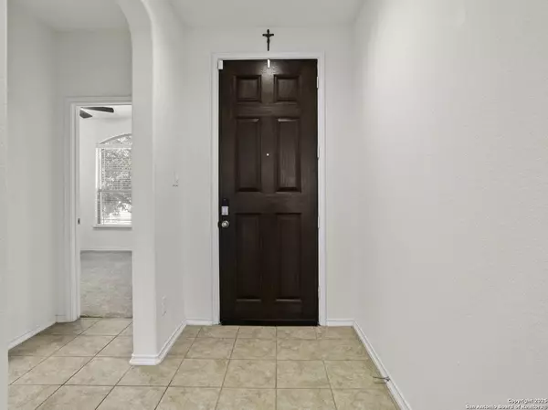 San Antonio, TX 78245,1338 Big lk
