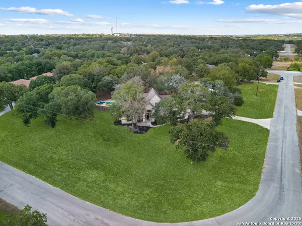 La Vernia, TX 78121,133 Legacy Trace