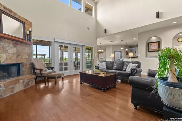 New Braunfels, TX 78130,330 Ferryboat